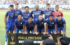 Now President Cup in the Persib Bandung vs PSM Makassar